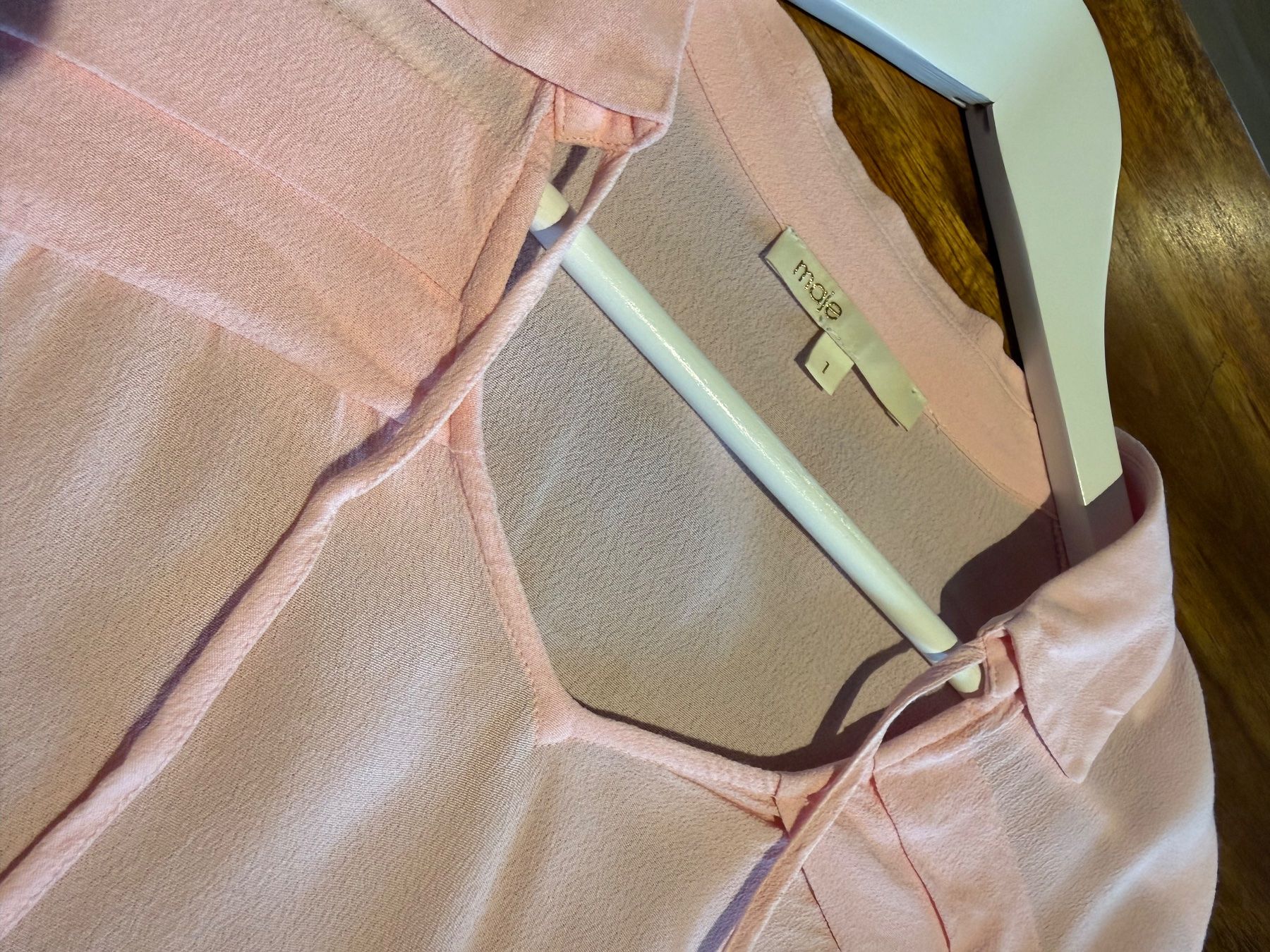 Maje Camicette: Maje rosa Blouse – Usato da Luzern venduto da Itsclaire 3