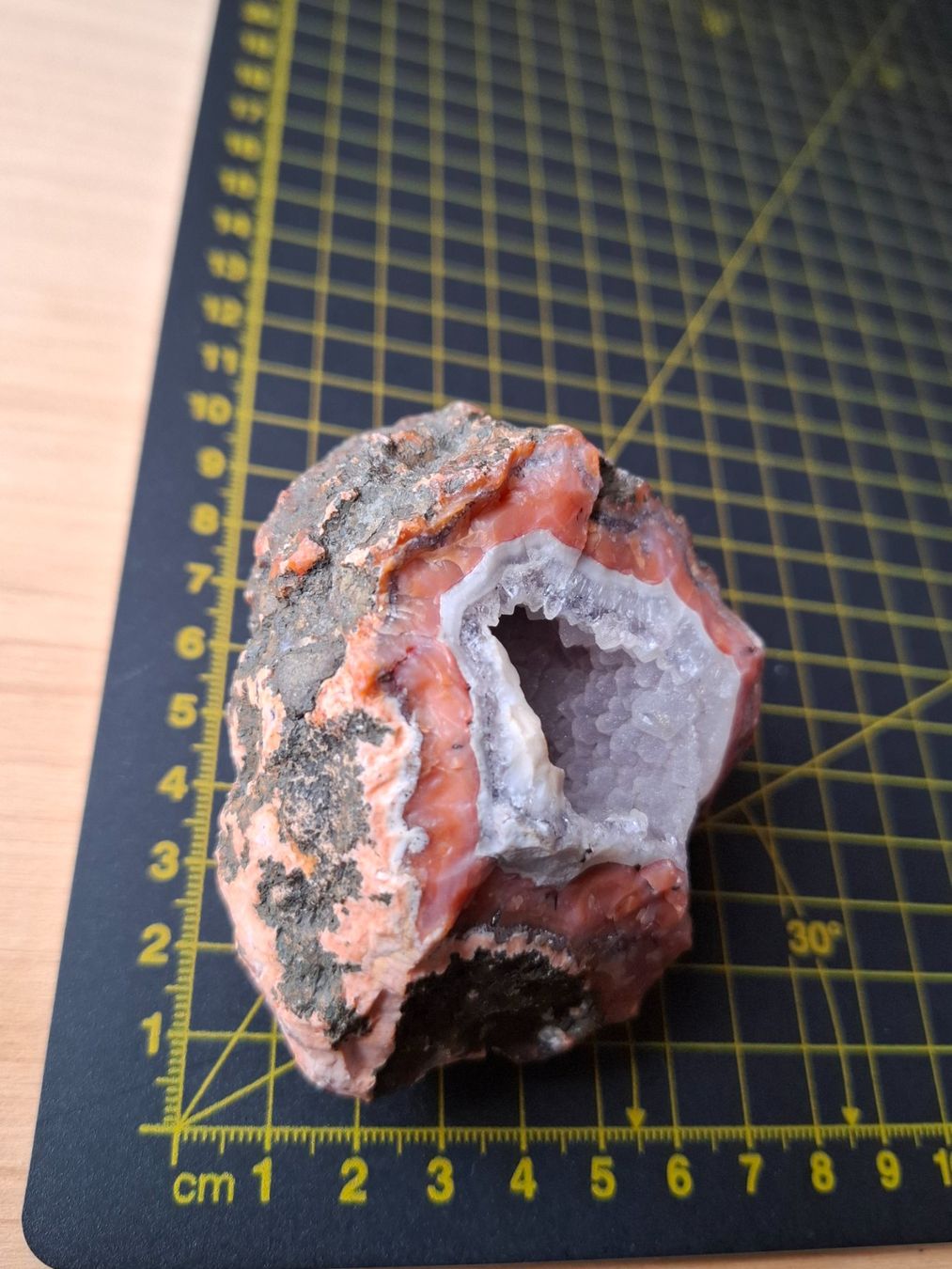 Mineralien & Heilsteine: Ein Mineral- Geode – Gebraucht aus Zwieselberg von Halifaxmendusli 5