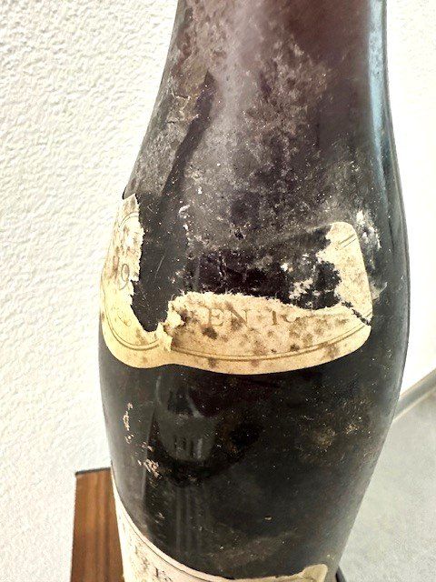 Vino: +   VOSNE  - ROMANEE   + – Usato da Winkel venduto da zeho 4
