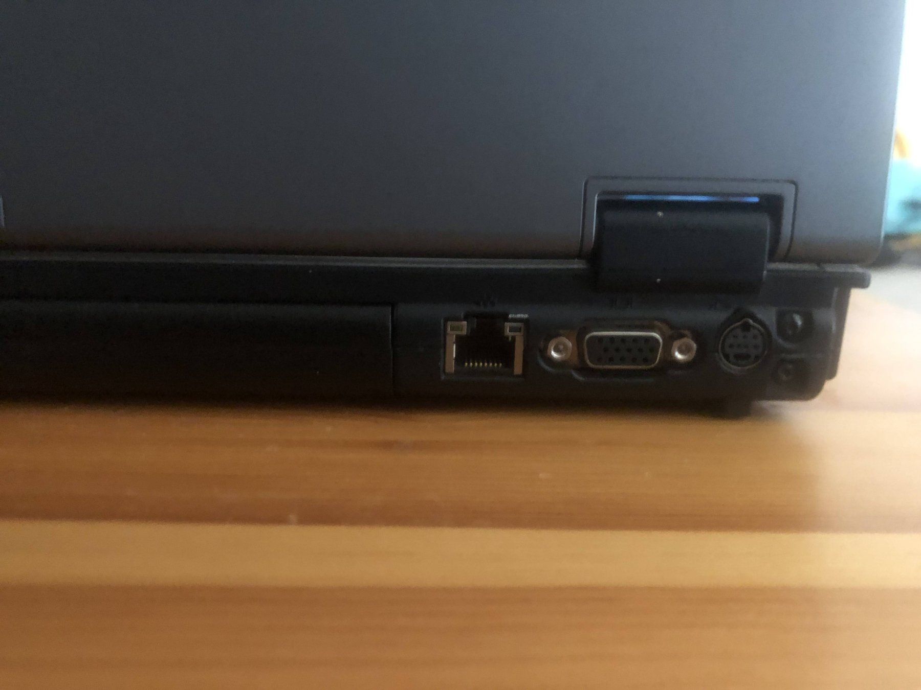Compaq Notebook: Laptop-HP Compaq 6715b – Usato da Bern venduto da Fireblades 8