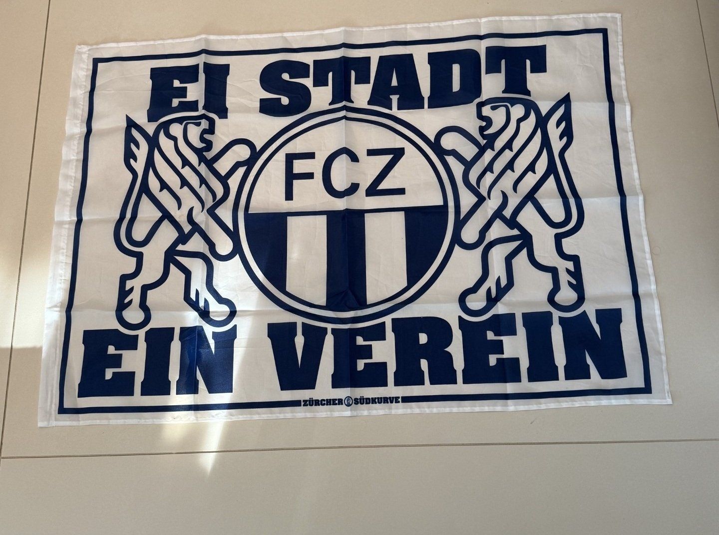 FCZ Fahnen: FCZ Fahne Weiss – Gebraucht aus Unterengstringen von Murmy