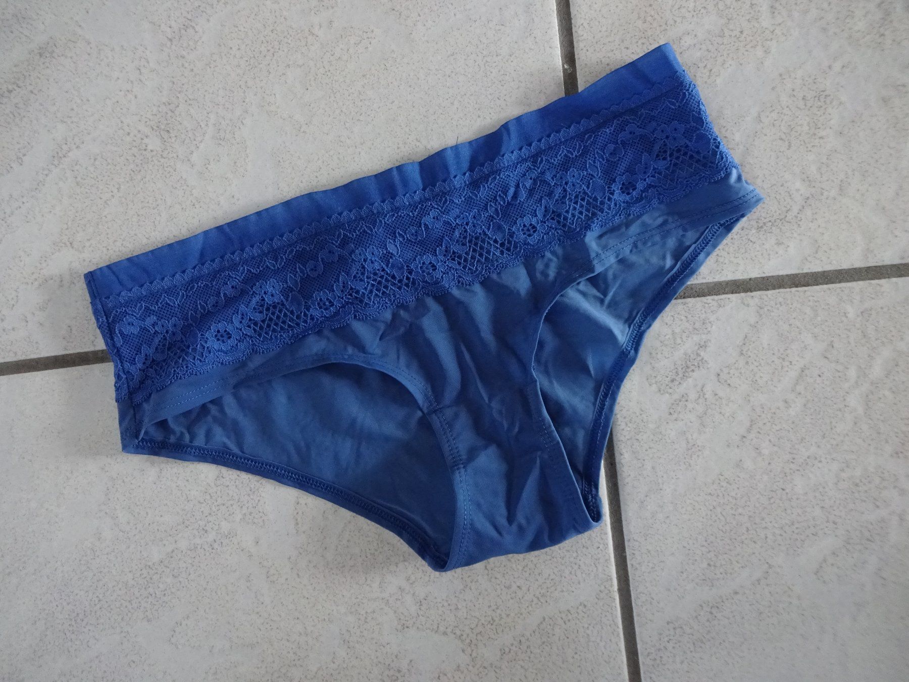 Autres dessous: Schöner Slip/Pants – Neuf (Voir description) à Rothrist par Mistery1