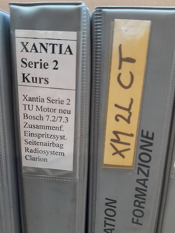 Libri: Citroen Handbücher – Usato da Neuenegg venduto da Biuti 2
