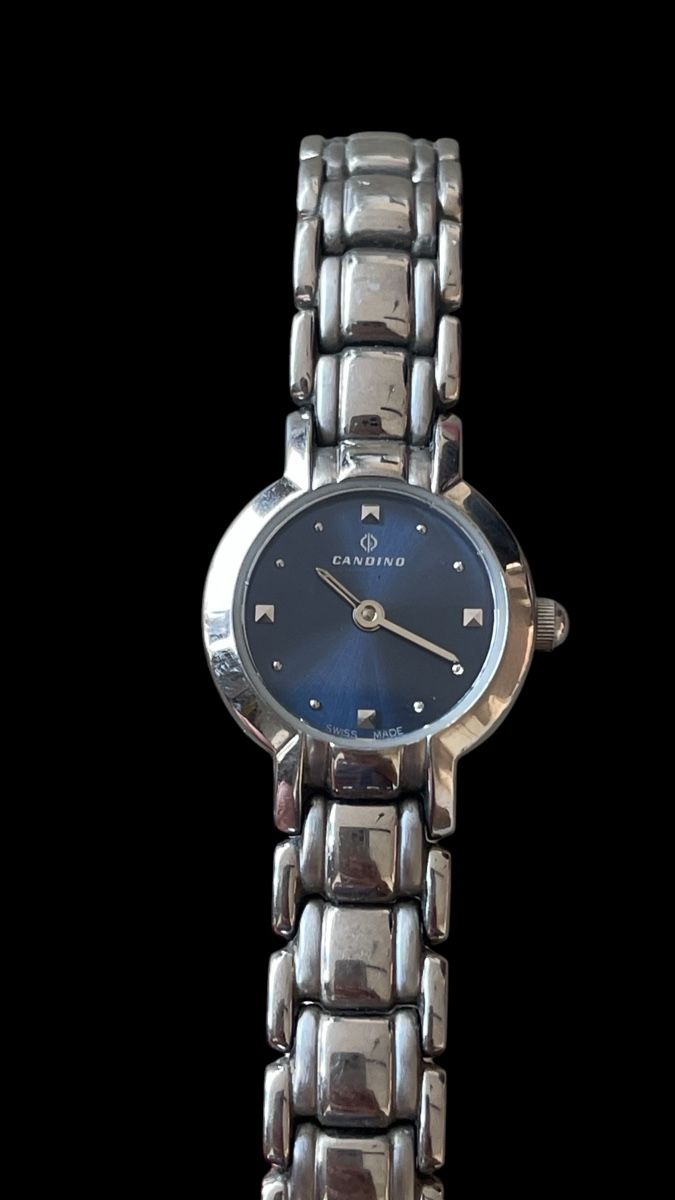 Orologi: Klassische Damen Armband Uhr – Usato da Bremgarten b.Bern venduto da D-Sign
