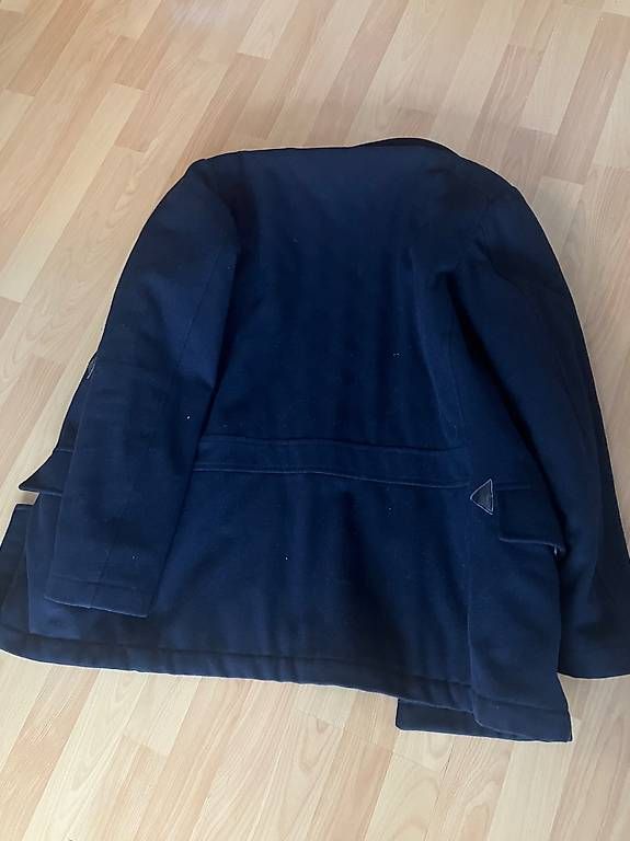 Jacken: Edwin Jacke Medium – Gebraucht aus Wilen b. Wollerau von romanwaser 2