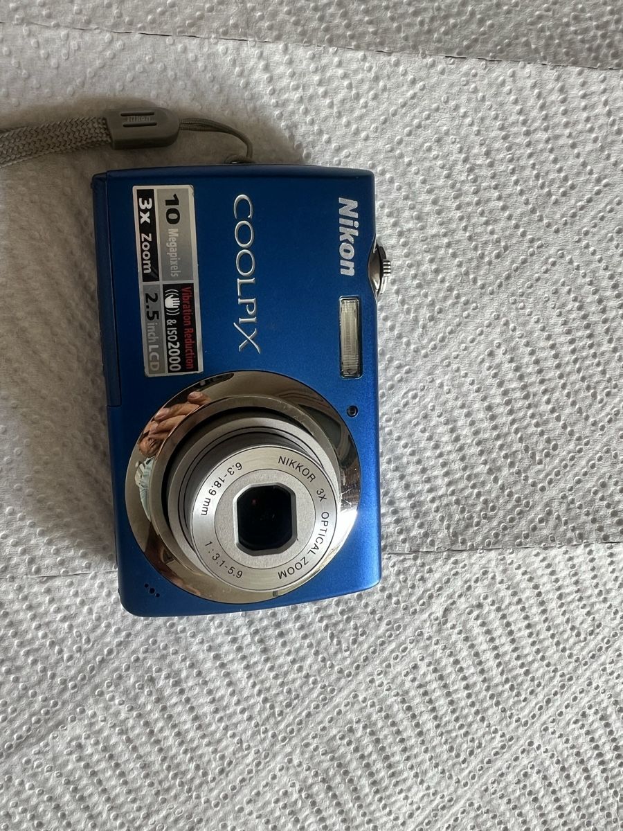 Coolpix Fotocamera: Nikon Coolpix – Usato da Zürich venduto da jao_2bx7