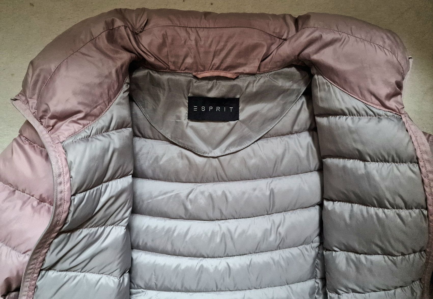 Esprit Jacken: Esprit Daunenjacke Gr. 38 rose – Gebraucht aus Barzheim von spitz01 6