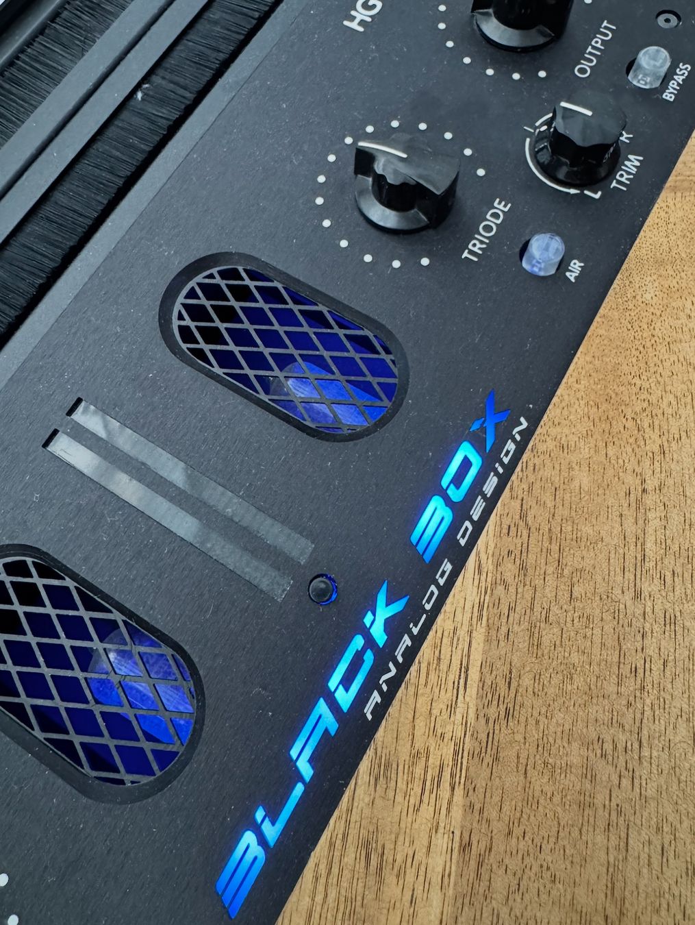 Equalizzatori: Black Box HG-2 - Signal Processors / Equalizer – Usato da Emmen venduto da BobbyG 2