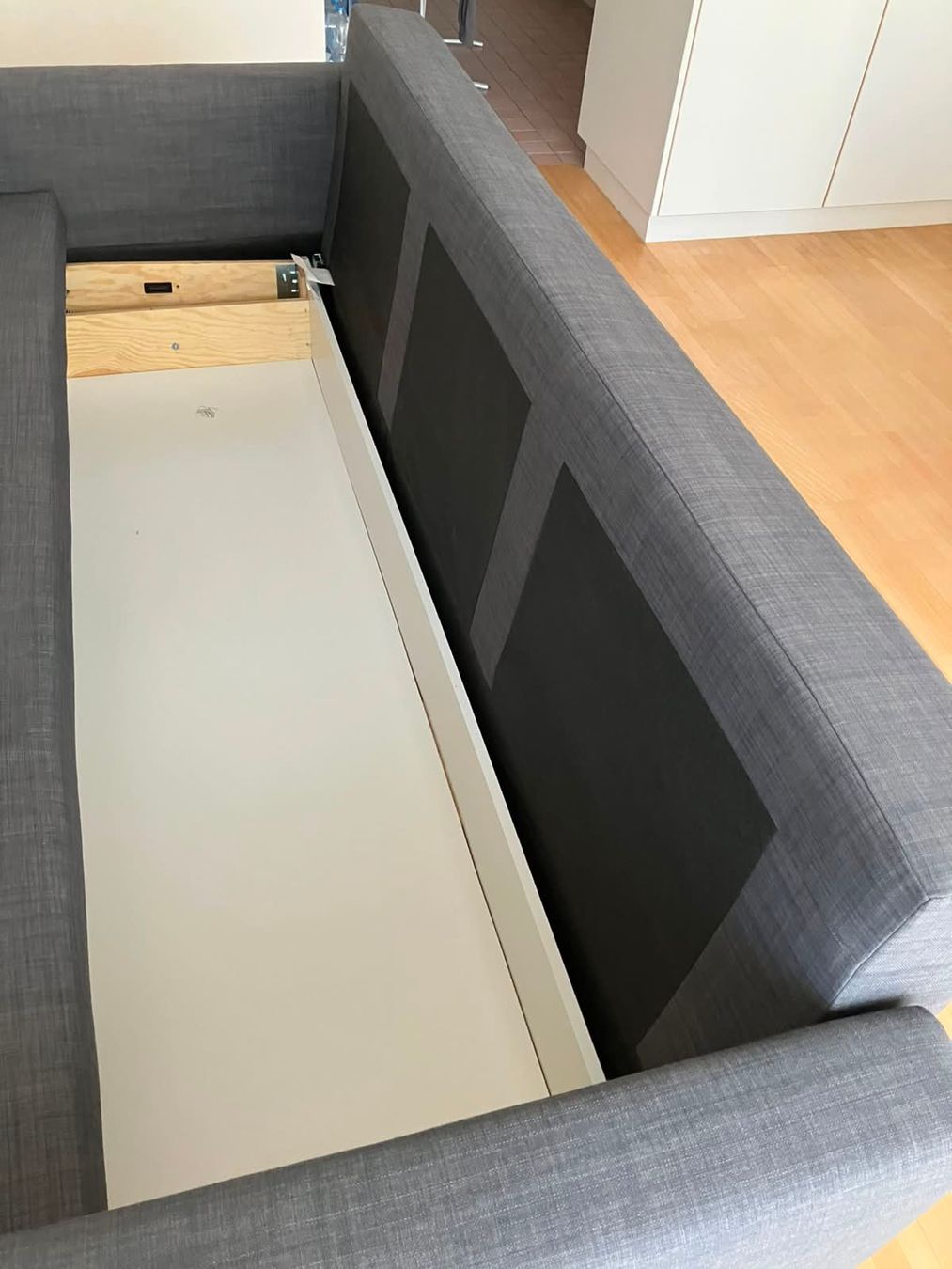 Ikea Divani: IKEA Friheten Sofe/Bed - Grey – Usato da Schaffhausen venduto da gdi_6st5 2