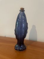 Fischkaraffe aus blauem Glas