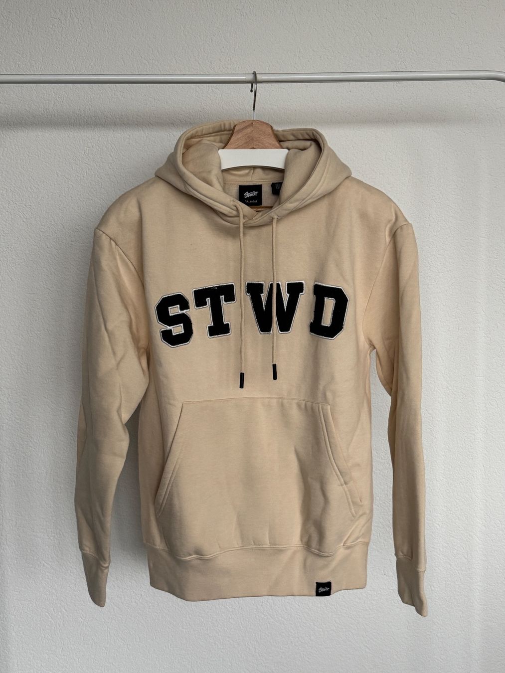 Pull&Bear Maglioni & Felpe: Pull&Bear Hoodie – Grösse XS – Nuovo (secondo la descrizione) da Entlebuch venduto da noemi.luisa