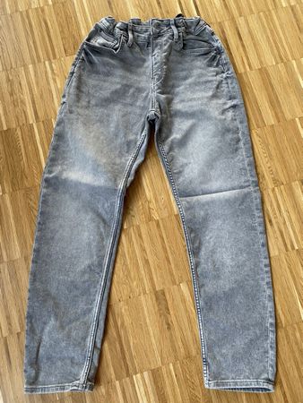 Hosen Jeans relaxed fit grau Gr. 158