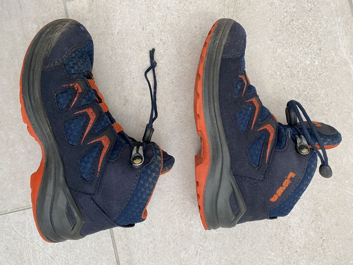 Lowa Scarpe per ragazzi: Lowa Kinder Wanderschuhe Gr. 27 Gore-Tex – Usato da Neerach venduto da ne11a 3