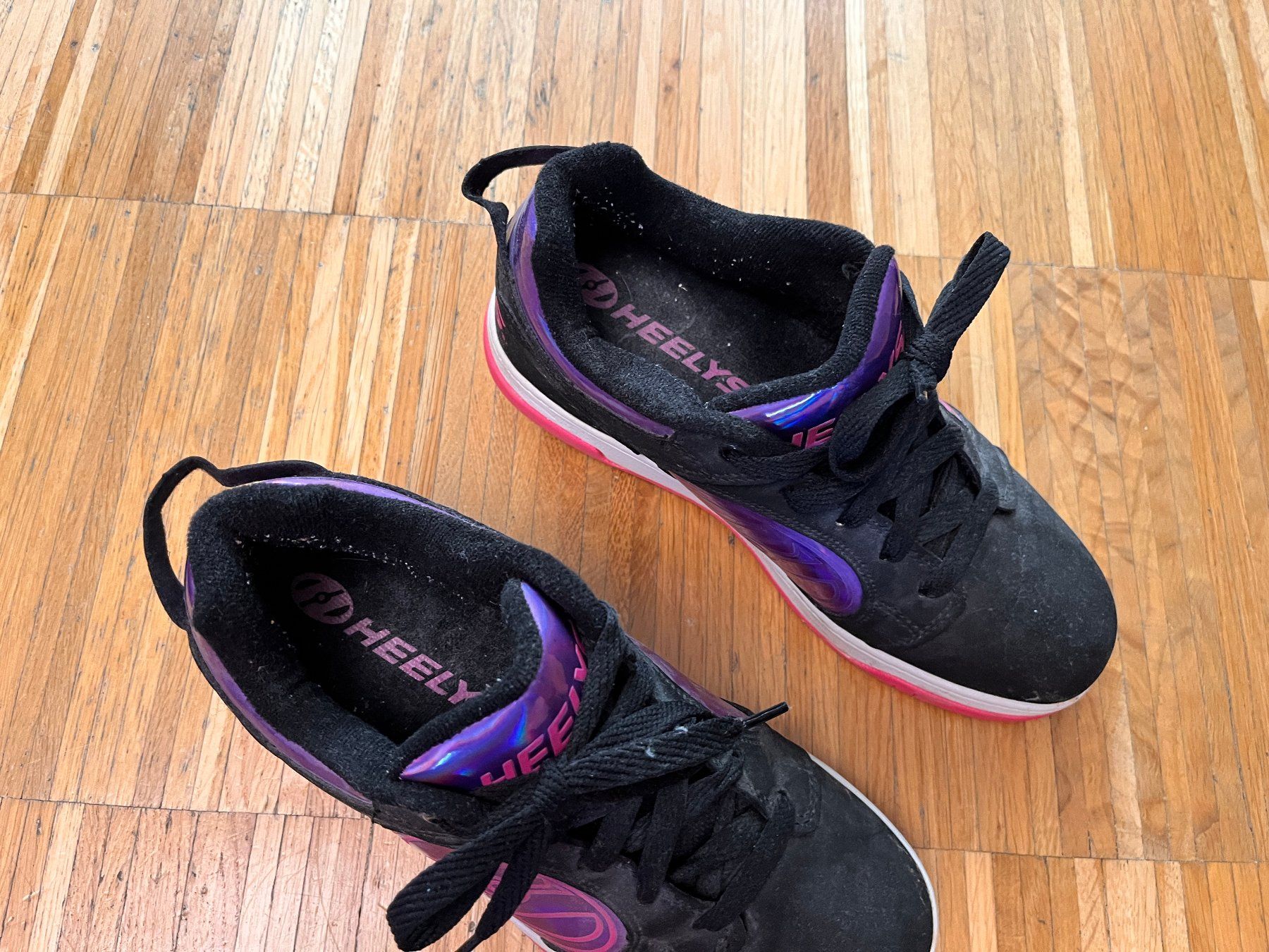 Pattini in linea & Pattini a rotelle: Heelys Grösse 39 schwarz gebraucht – Usato da Zürich venduto da Vertrider 1