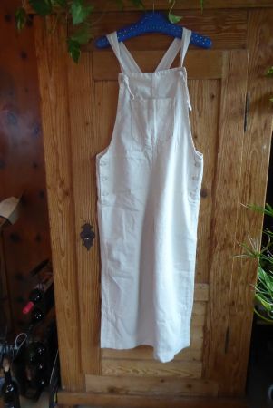 Sehr schöne hellbeige Latzhose  Gr 38  C&A TOP ZUSTAND