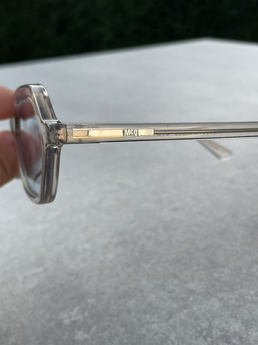 Alexander Mcqueen Lunettes & Verres: Alexander McQueen Sonnenbrille – Neuf (Voir description) à Bottmingen par urs_ly75 4