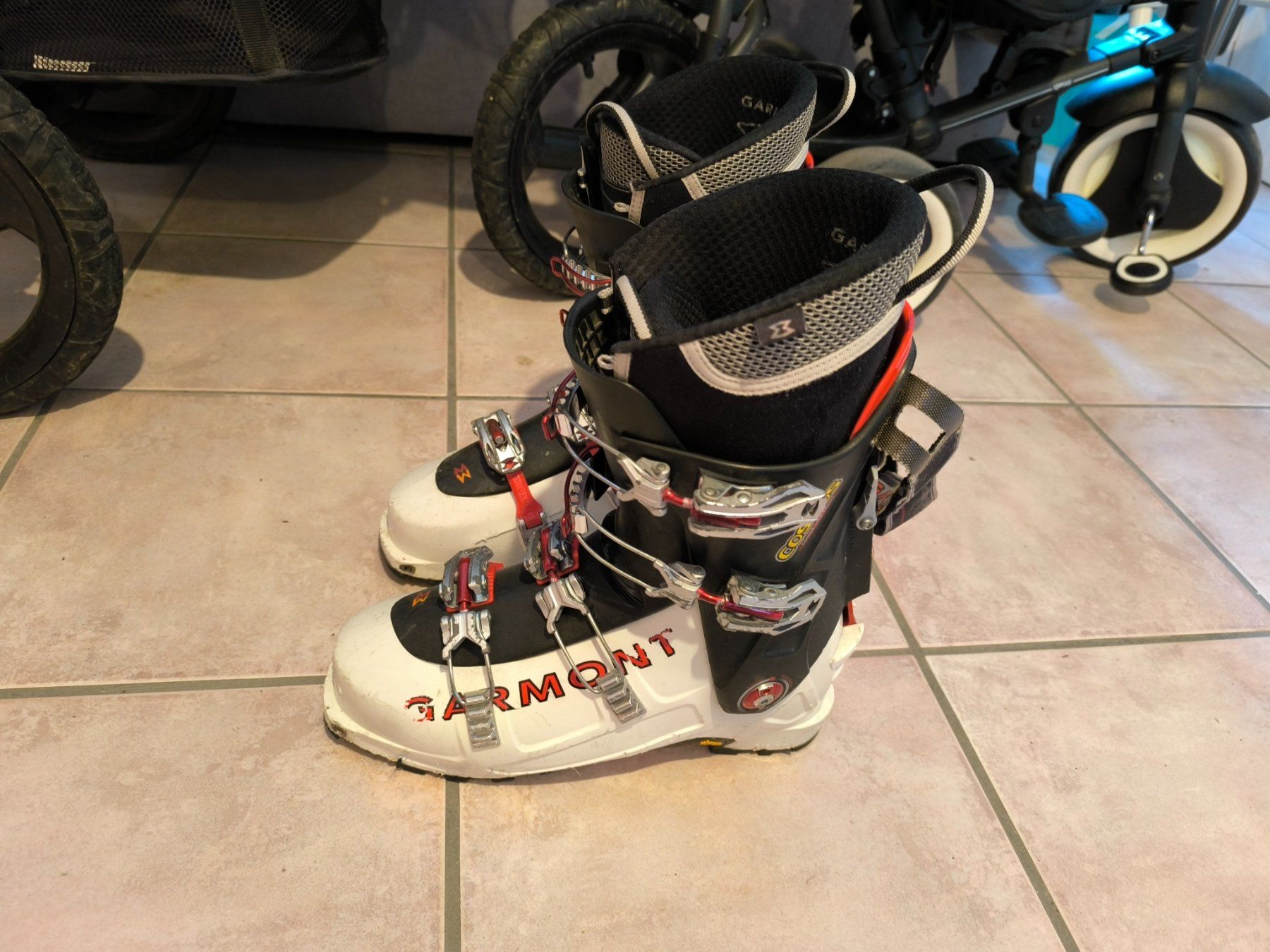 Garmont Scarpe da uomo: chaussure de ski rando – Usato da Muraz (Collombey) venduto da Celine-v81 3