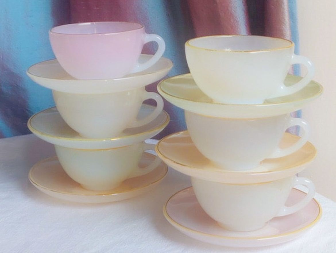 Tazze: Tasses Arcopal - 12 pièces – Usato da Founex venduto da etswang
