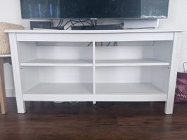 Meuble TV blanc style scandinave, parfait pour le salon!