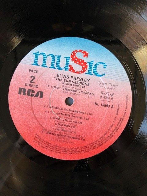 Dischi in vinile: Elvis Presley – Usato da Aarwangen venduto da Jukebox3 7