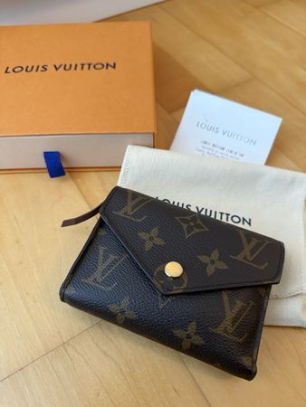 Louis Vuitton Victorine Wallet