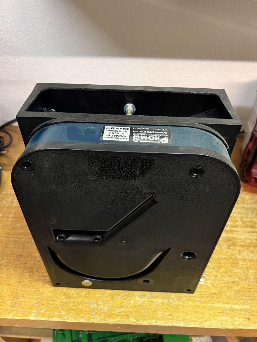 Spielautomaten: Universal Hopper MK3 – Gebraucht aus Avry-sur-Matran von Krst91 1