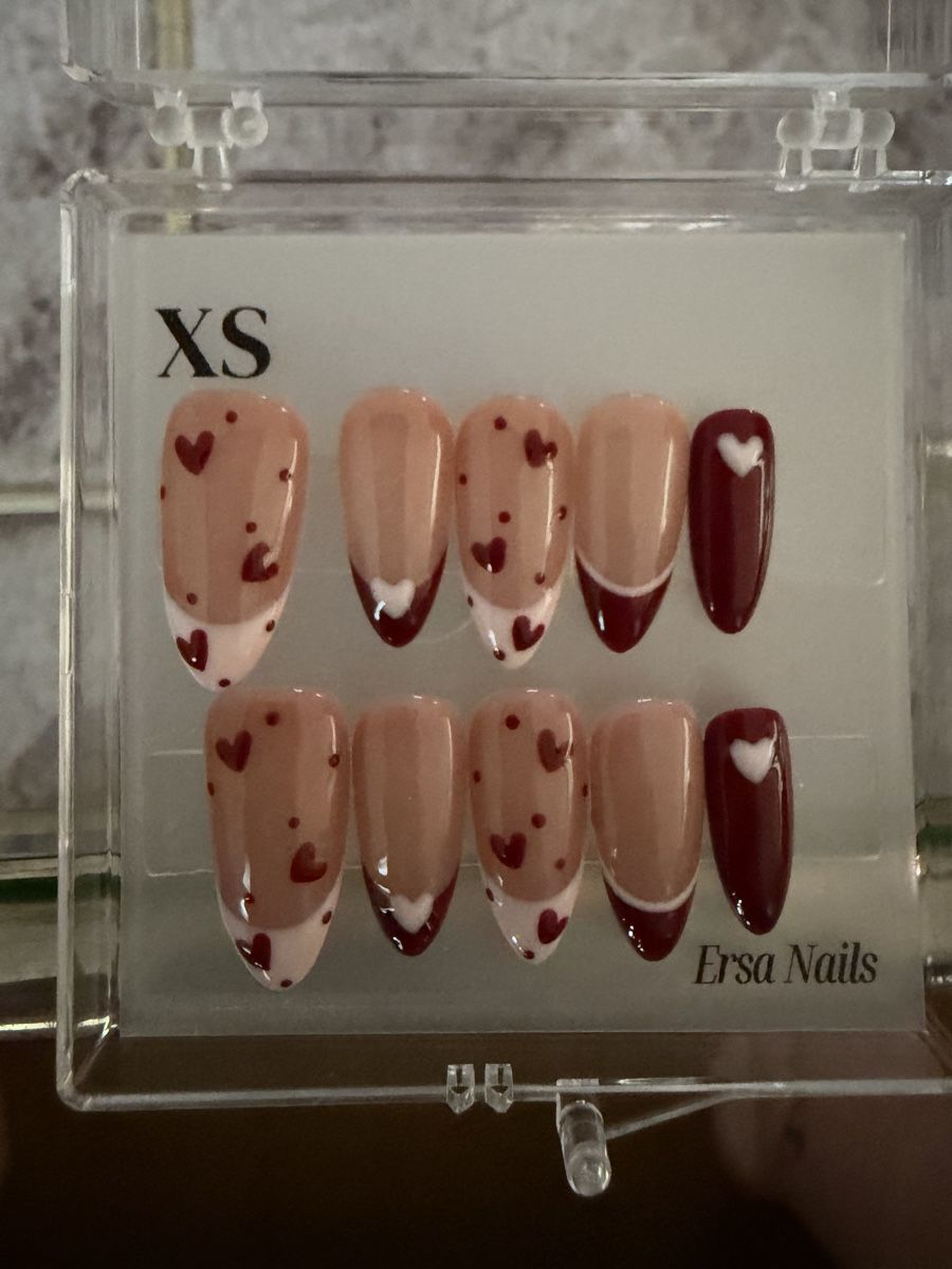 Künstliche Fingernägel: Press on nails – Neu und originalverpackt aus Pfäffikon ZH von JanineZ98