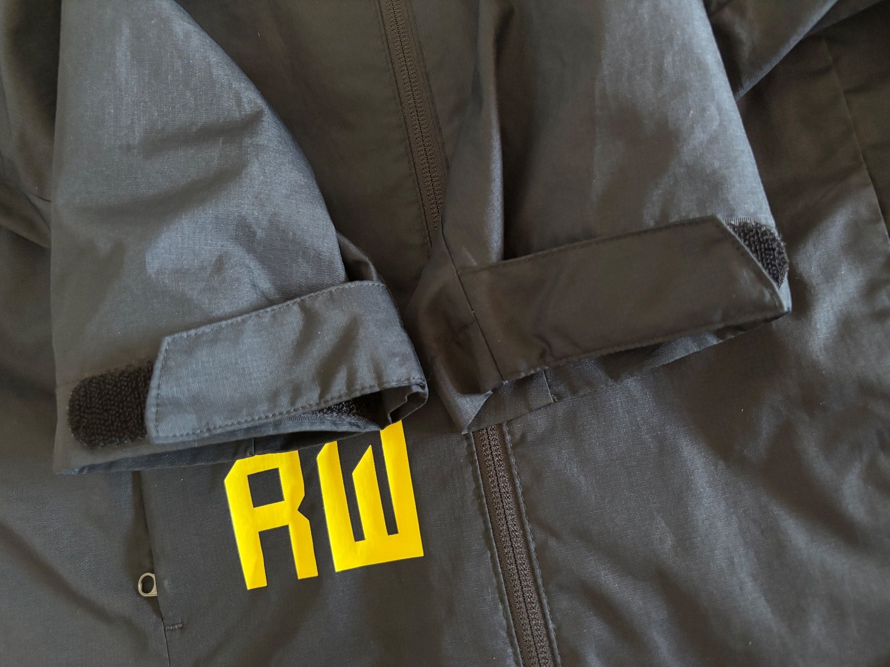 Nike Giacche: Nike Jacke – Usato da Bern venduto da ViksiBash 3