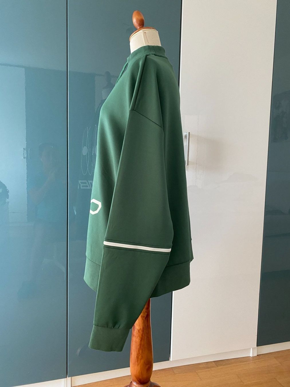 Pullover & Sweatshirts: Grüner Pullover Übergröße – Gebraucht aus Duebendorf von Alexandertreyer 1