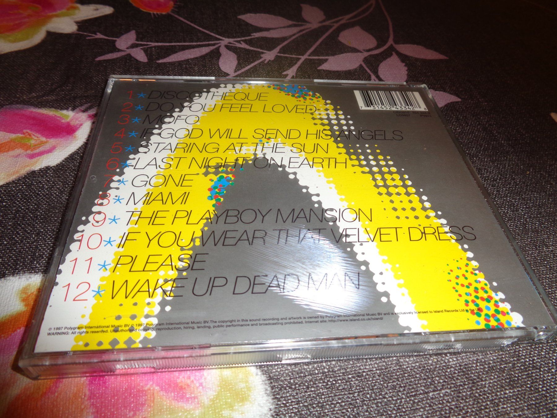 CD: U2 - Pop CD – Usato da Olten venduto da Disc-Ausverkauf 1
