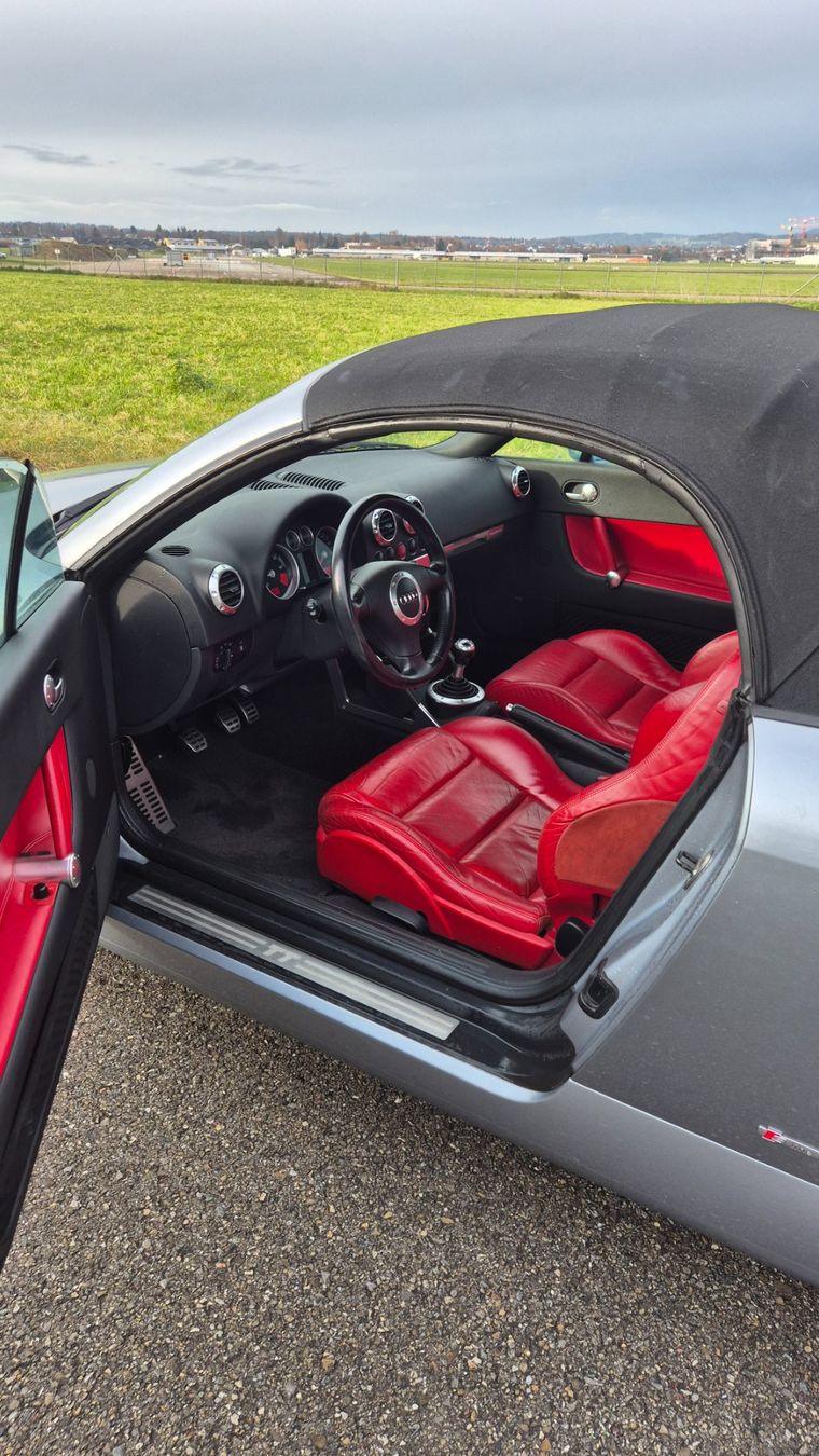 Audi Automobili: Audi TT Cabrio quattro 225PS – Usato da Dübendorf venduto da Boost-Factory 4