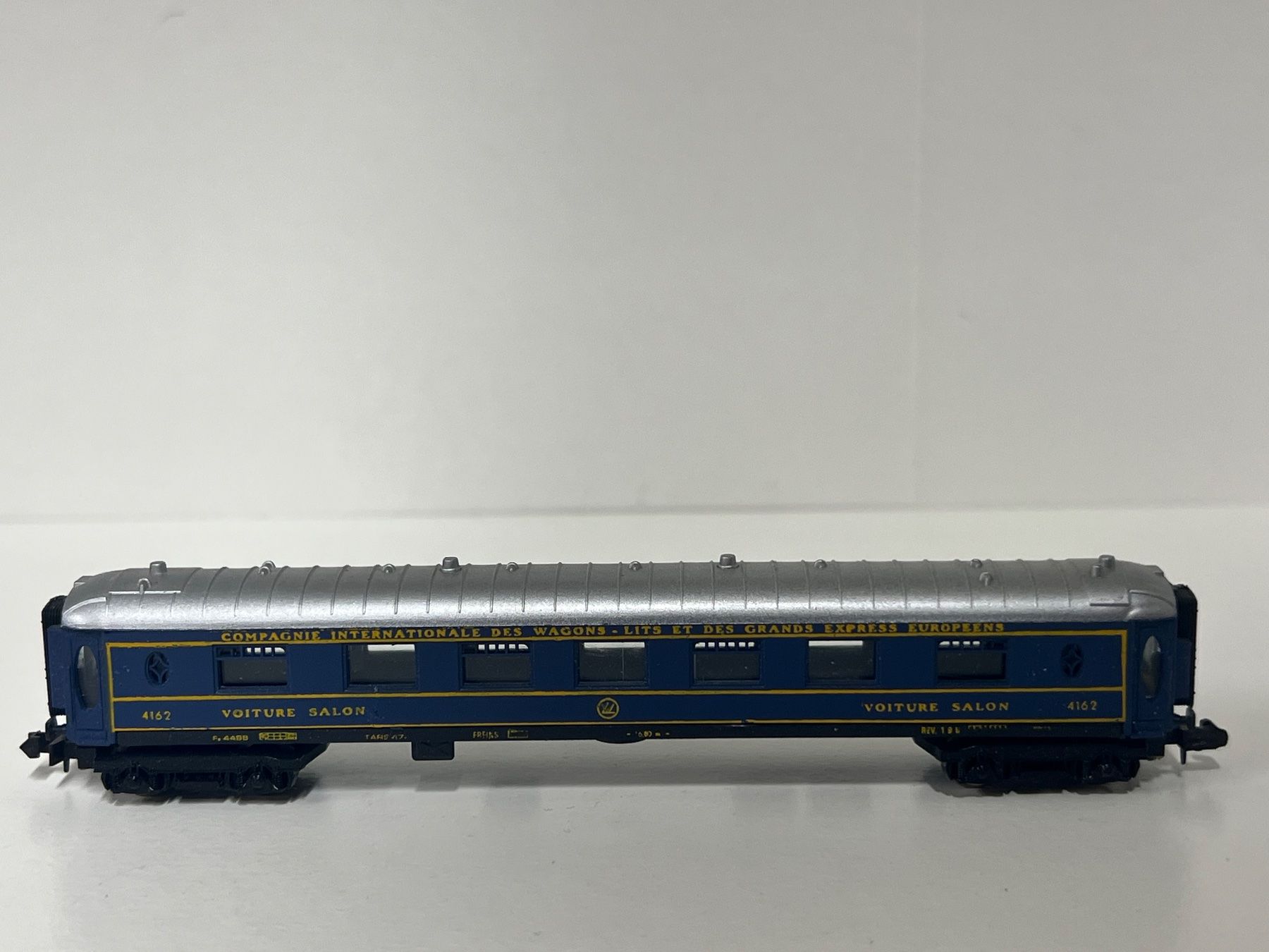 Lima Modelleisenbahnen: SPUR N Voiture Salon Lima – Gebraucht aus Geroldswil von TopTrain54