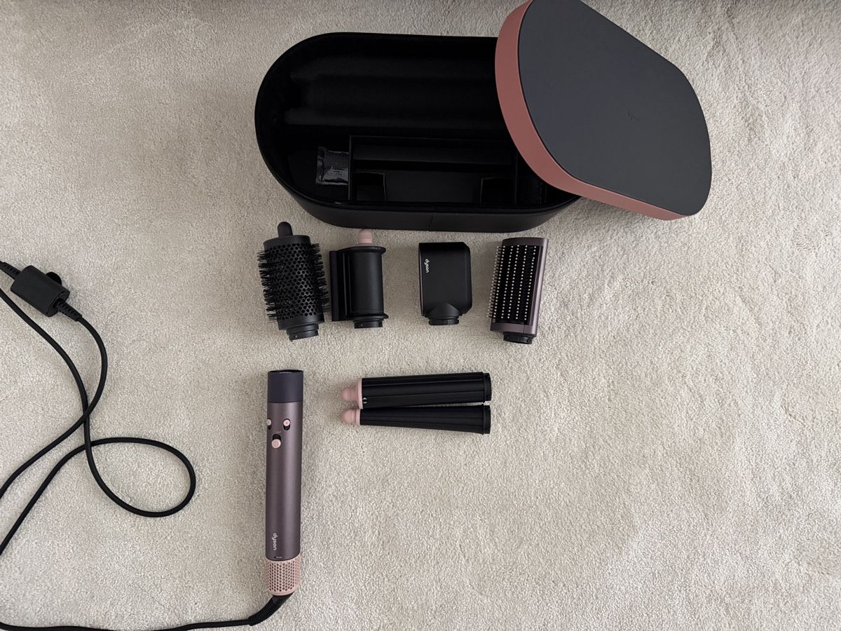 Dyson Asciugacapelli: Dyson Airwrap Complete Long NEU i.d. – Nuovo (secondo la descrizione) da Härkingen venduto da ana.bb