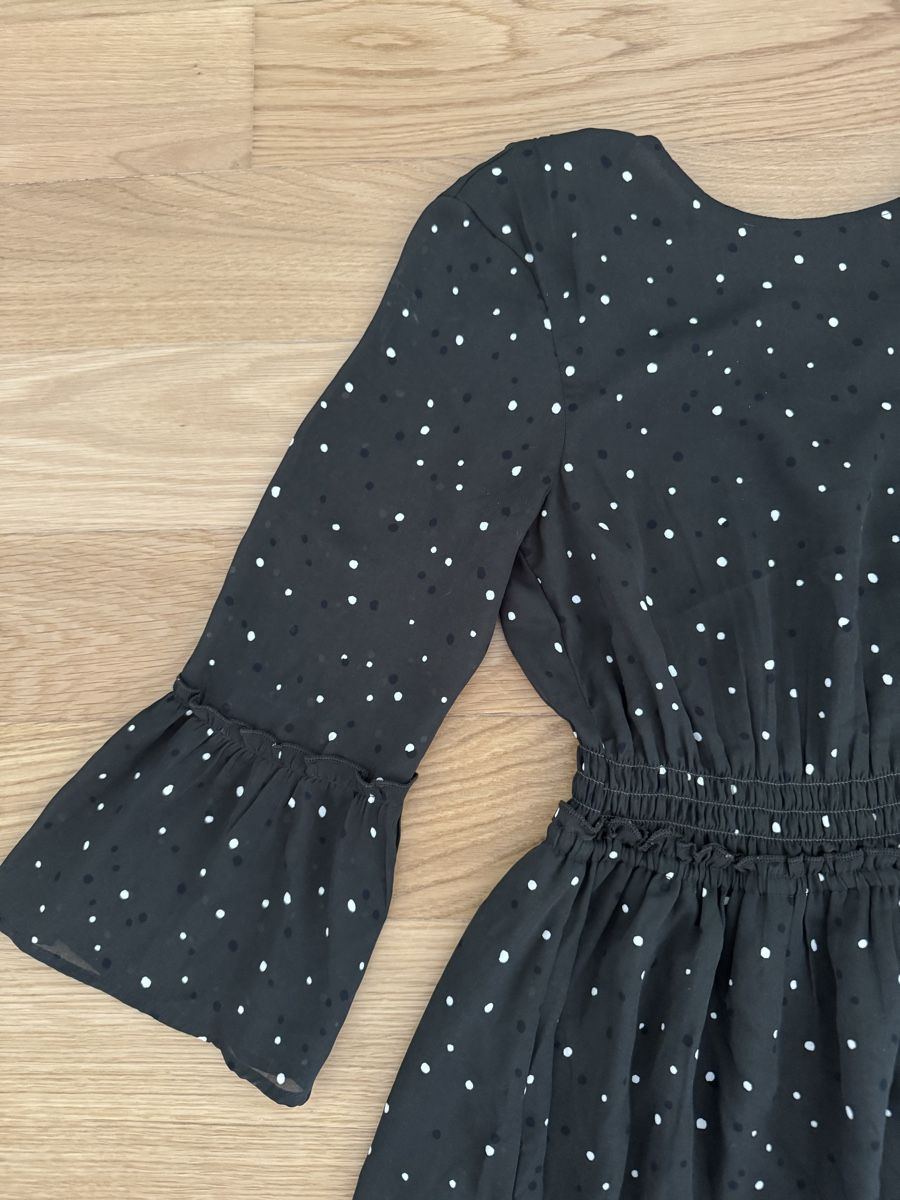H&M Vestiti: H&M polka dot dress black size 32  – Usato da Zürich venduto da ErnstS_23 1