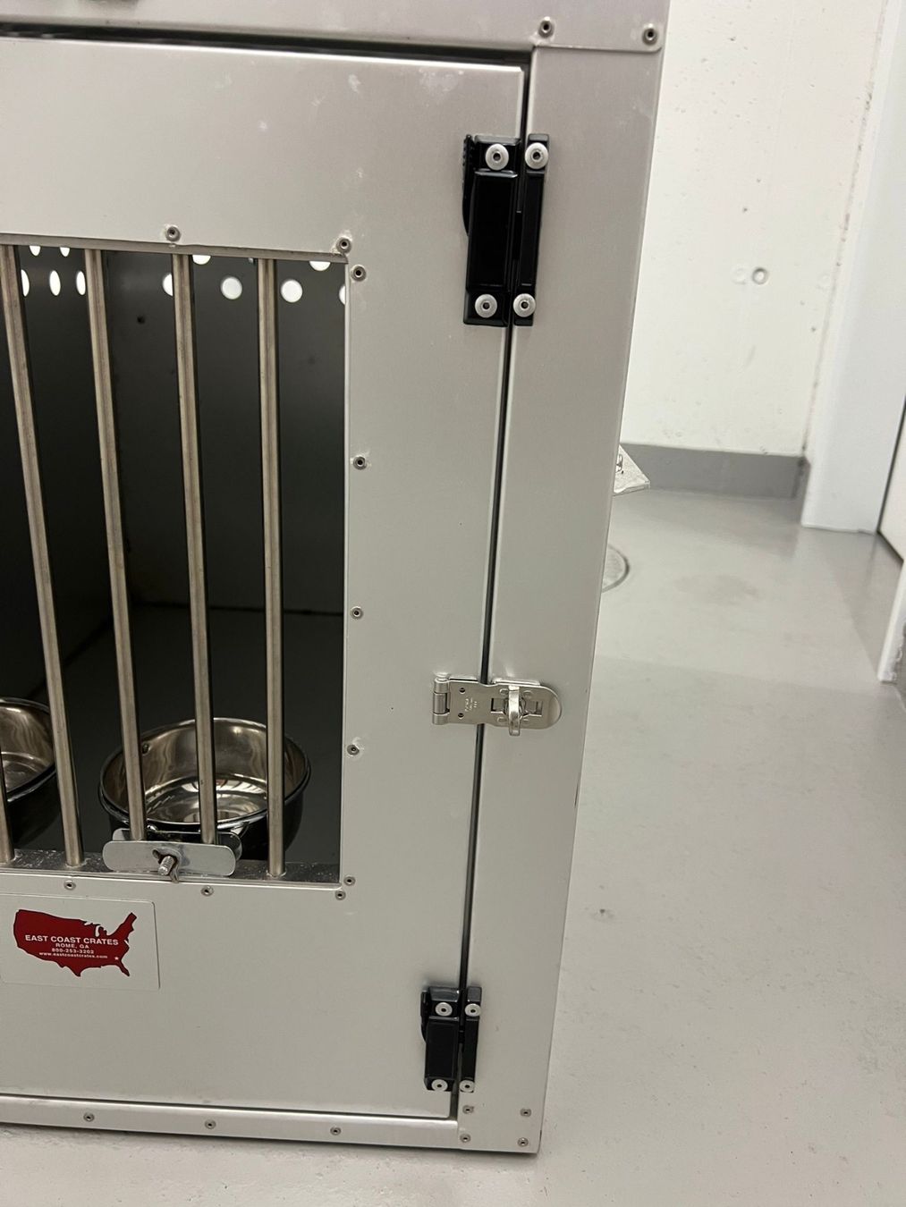 Gabbie, trasporto & Sicurezza: Alu-Hunde-Transportbox – Usato da Steinhausen venduto da Oberli80 4