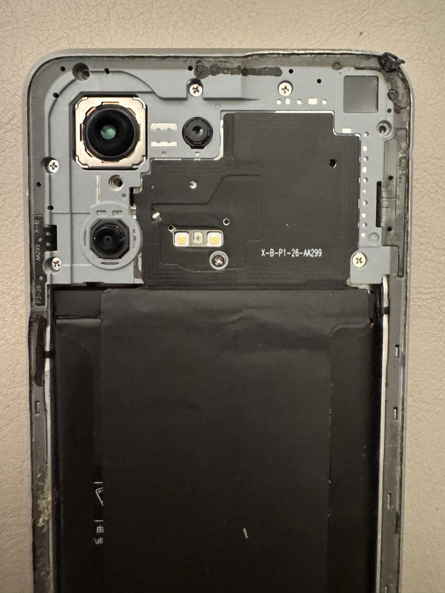Oppo Telefoni cellulari / Smartphones: OPPO Reno8 5G – Difettoso da Adliswil venduto da Busys 3