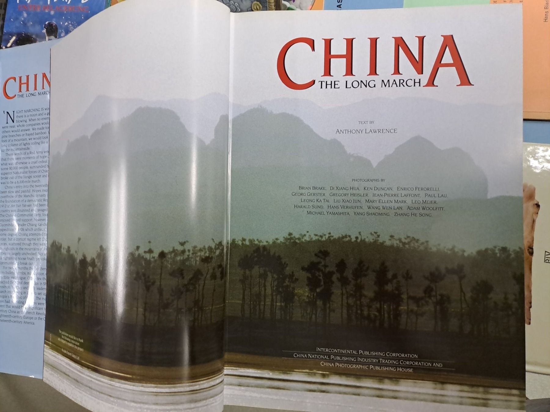 Libri: China the long March ( Buch) – Usato da Zürich venduto da Schoebi19 2