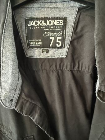 Chemise Homme Jack&Jones XL Noire – Élégante et Confortable!