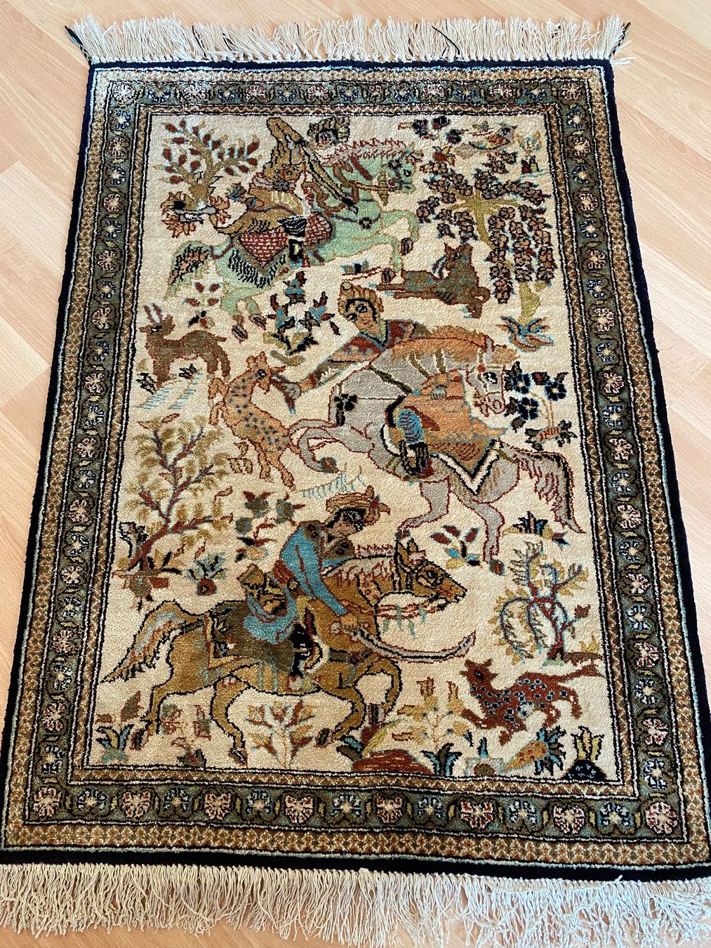 Teppiche: Perser-Seidenteppich Ghom 90x60 – Gebraucht aus Zürich von Simodo