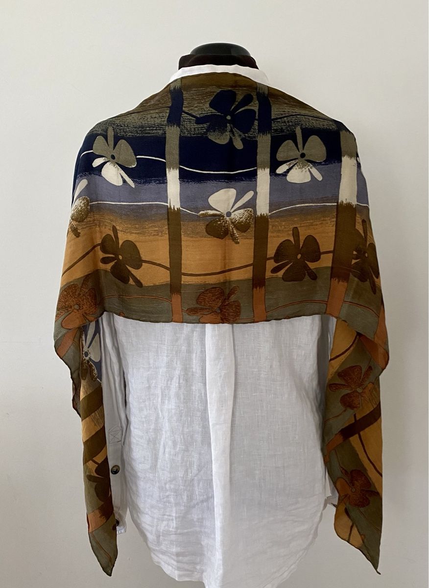 Foulard & Sciarpe: Eleganter Seidenschal / Tuch – Usato da Jona venduto da Flamingoo 2
