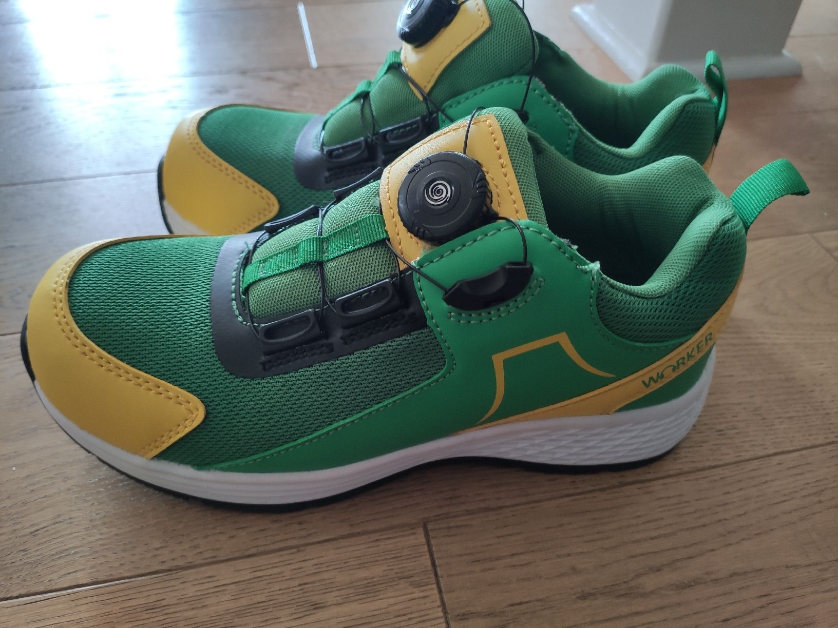 Scarpe da uomo: Chaussures de sécurité S3 – Nuovo e nell'imballaggio originale da Neuchâtel venduto da snips01