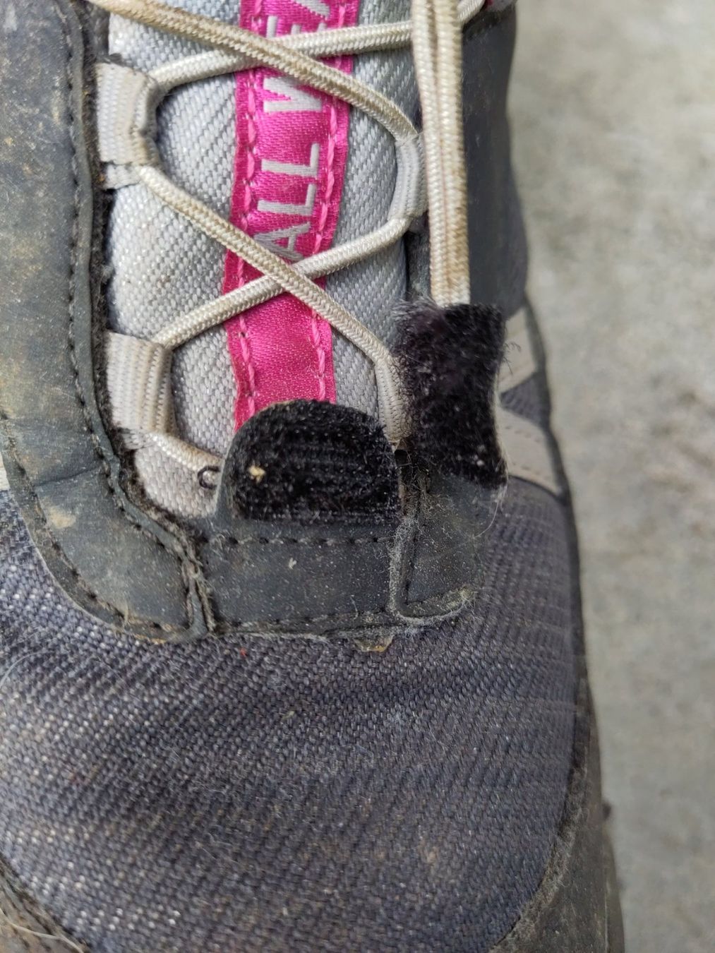 Scarpe per ragazze: Wanderschuhe Gr. 36 Quechua – Usato da Uettligen venduto da Donroli 6