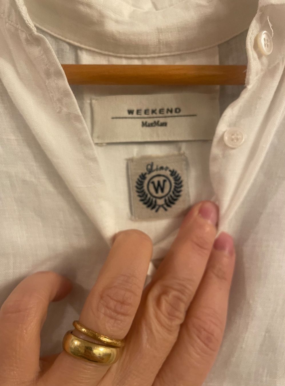 Max Mara Blusen: Weisse Max Mara Leinen Bluse super Zustand – Gebraucht aus Zürich von Pudelkerne 1