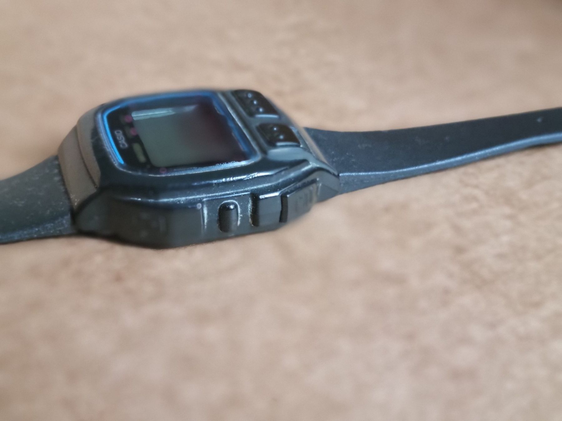 Casio Orologi: CASIO UHR JAPAN – Usato da Schaffhausen venduto da Leveron13 5