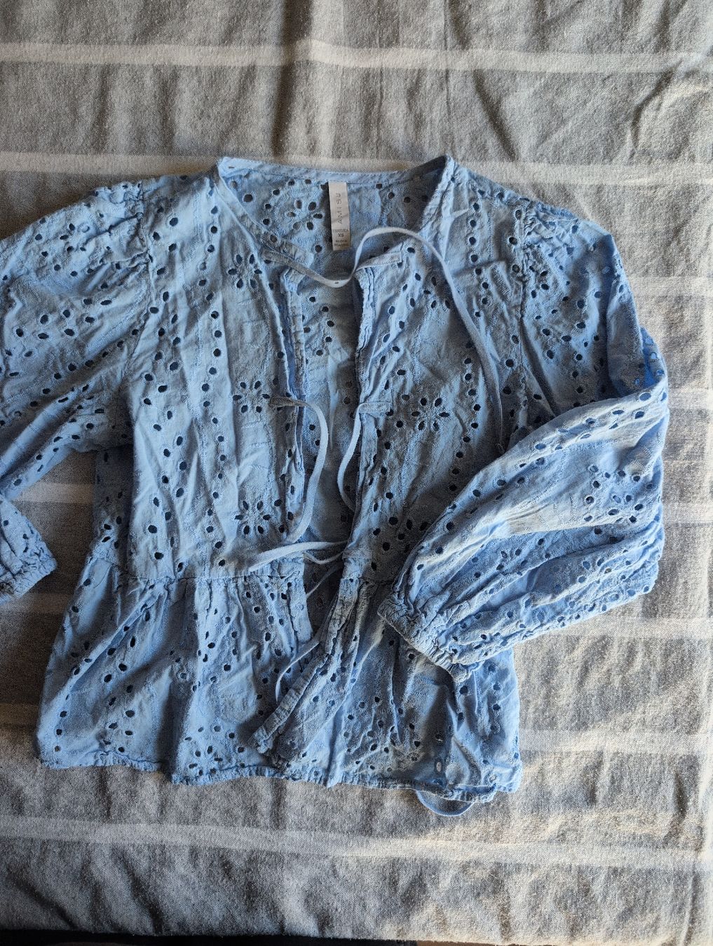 Kleiderpakete: kleiderset gr. xs/S  – Gebraucht aus Neuhausen von Bluesewingneedle 3