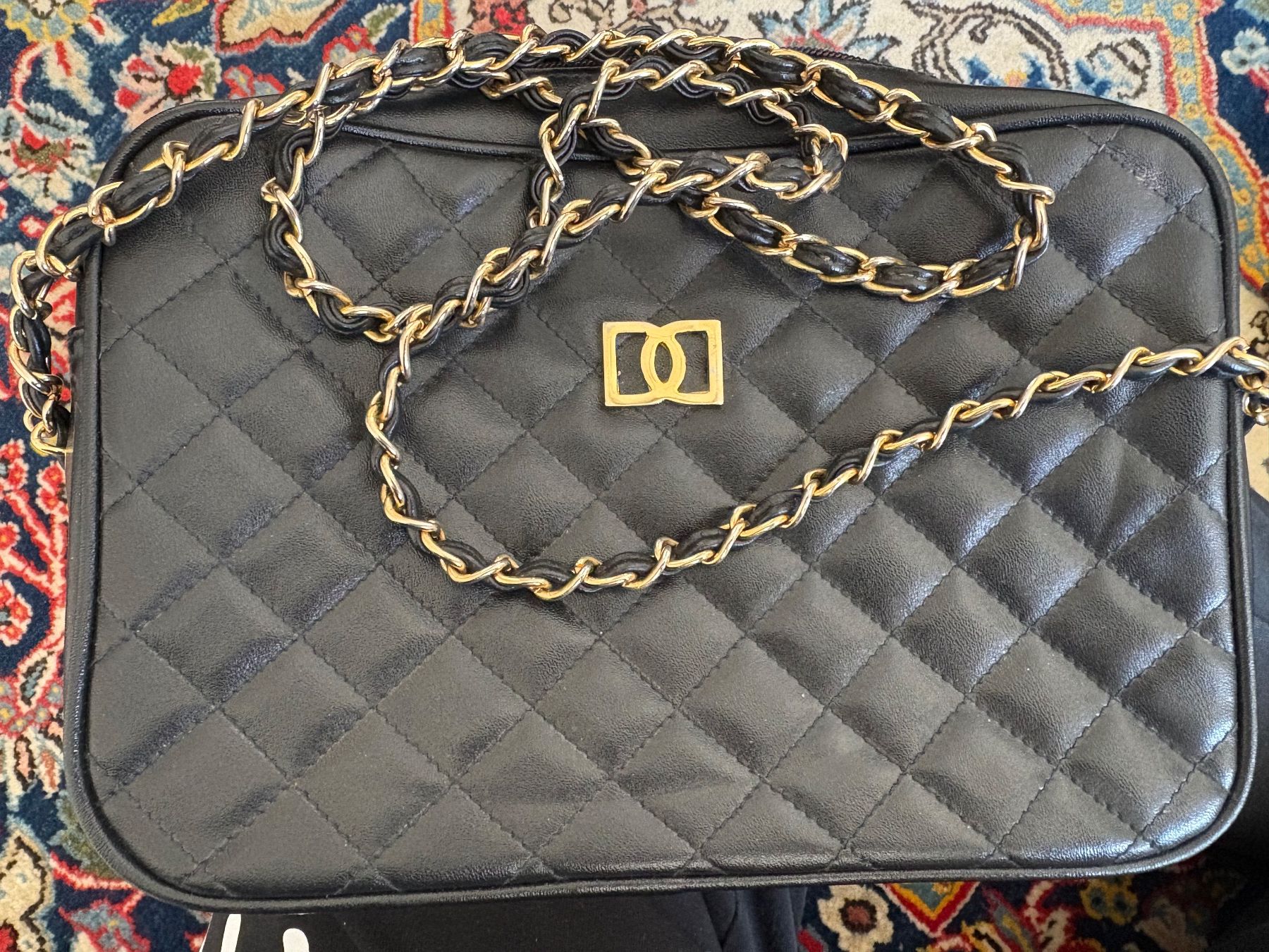 Borse da donna: Vintage Schultertasche "Camera Bag"-Stil, schwarz – Usato da Oberrieden venduto da pet_n2c2 5