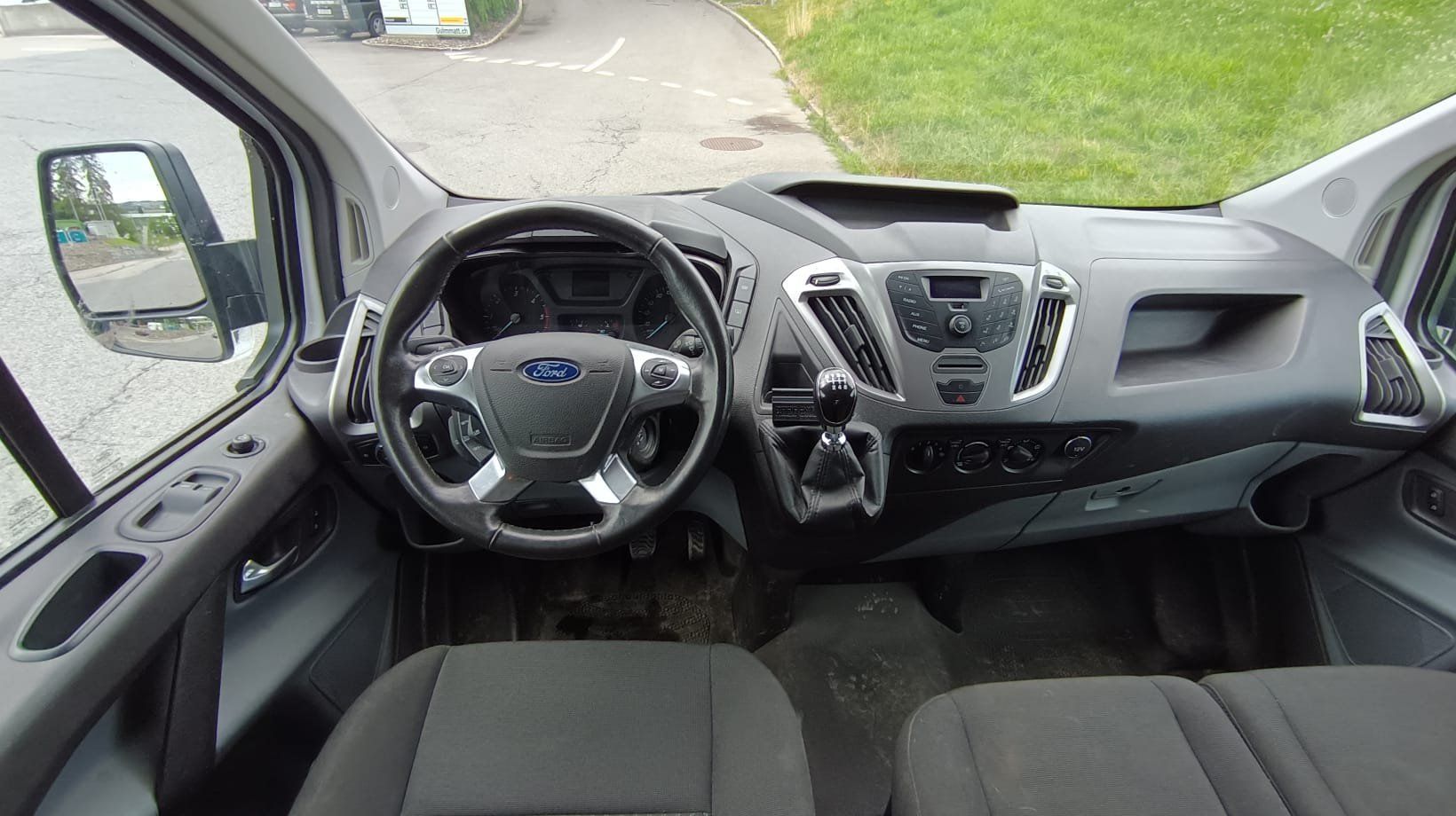 Ford Véhicules utilitaires: Ford Transit Custom Lieferwagen – D'occasion à Uerzlikon par mik_68kk 9