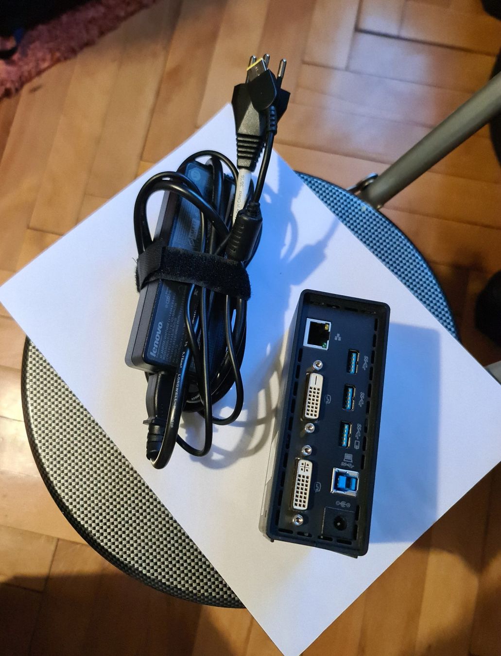 Lenovo Docking station: Lenovo Thinkpad USB 3.0 Dock – Usato da zürich venduto da R-N-J 1