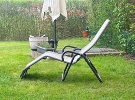 Gratis: Klappbare Sonnenliege / Gartenliege
