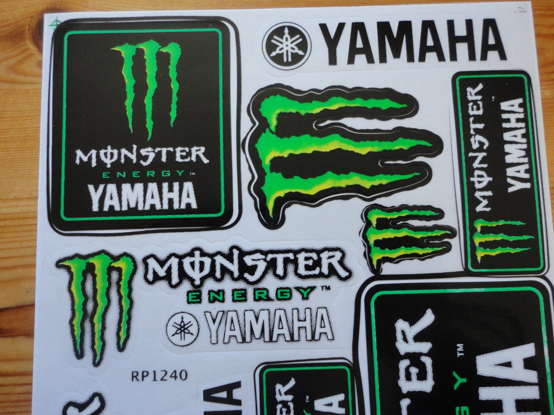 Modellismo RC: Decal für Modelle – Nuovo e nell'imballaggio originale da Horgen venduto da RcModell 1